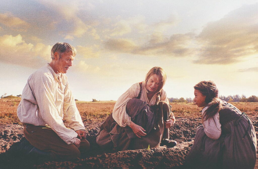 「愛を耕す人」監督:ニコライ・アーセル 出演:マッツ・ミケルセン アマンダ・コリン クリスティン・クヤトゥ・ソープ他