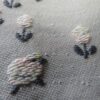 雨を待つ布１